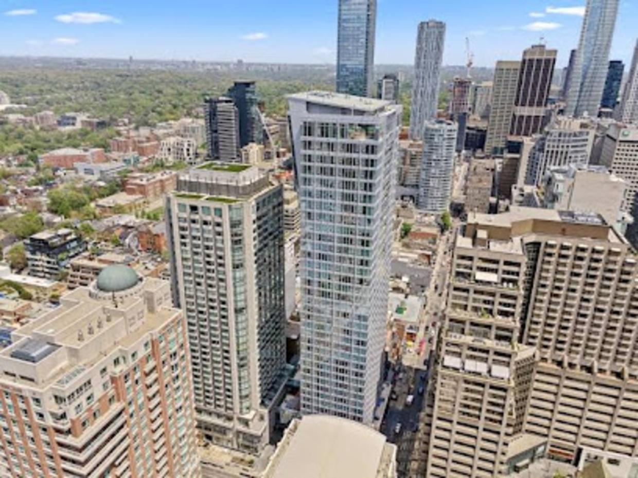 Luxury 2-Bedroom Apartment In Yorkville With The Best City View In Downtown Toronto Luaran gambar